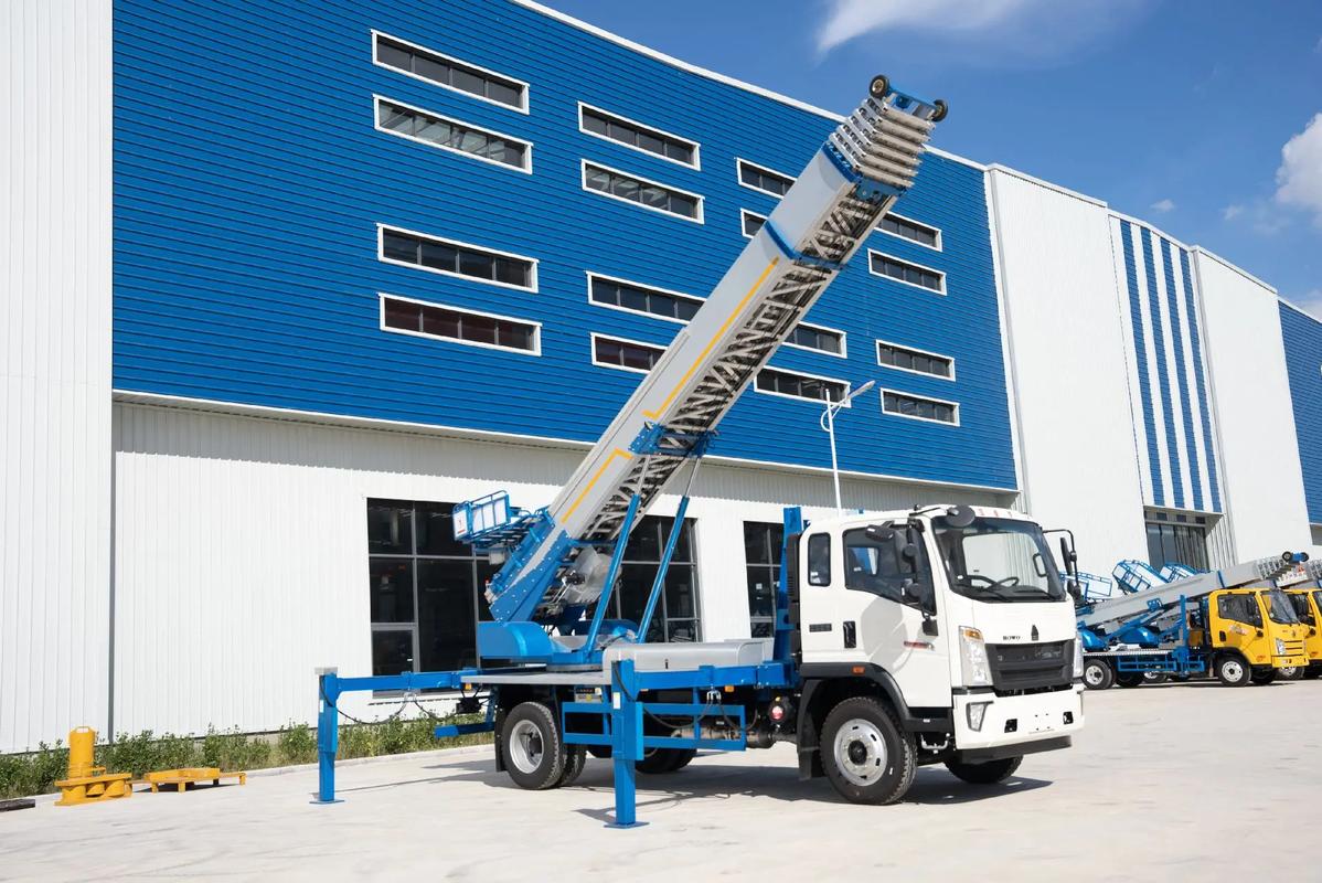 蚌埠蚌山小型云梯车上料车租赁多少钱