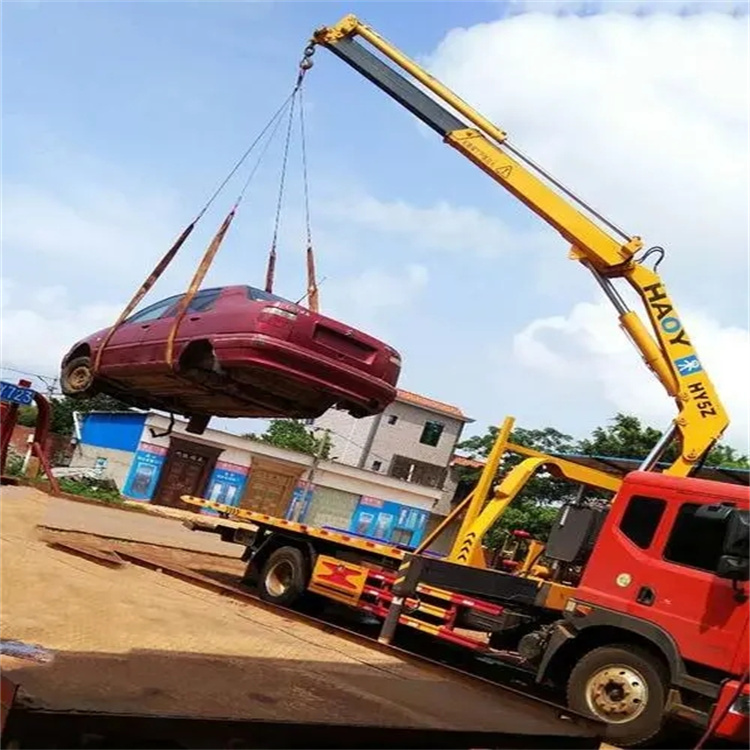 蚌埠蚌山吊车救援小汽车怎么吊