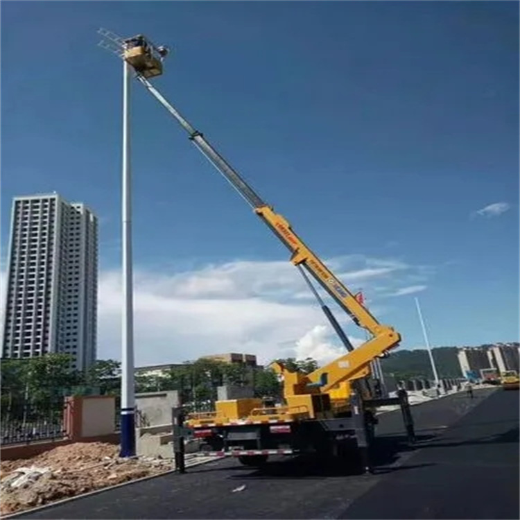 蚌埠蚌山维修路灯的曲臂升降车出租